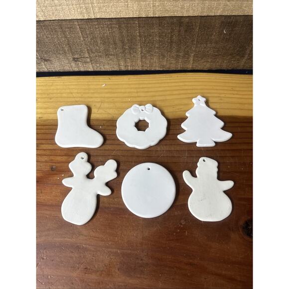 Set Of 6 Unpainted Ceramic Bisque Christmas Ornaments - Picture 1 of 3